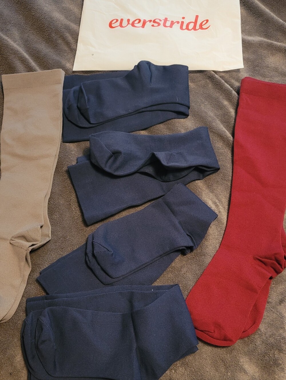Everstride Compression Socks - Pack of 6. Gray, Blue And Burgundy. Size L